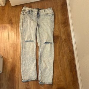 Rarely worn high quality RSQ ripped slim straight jeans from Tillys.